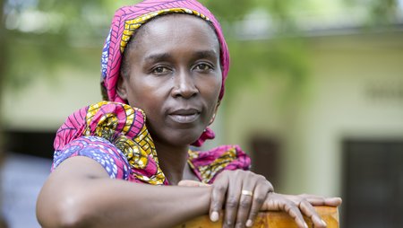 Portrait einer Frau in Ruanda