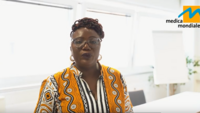 Der Screenshot des Videos von Medica Liberia zeigt die ehemalige Direktorin Carol Bowah
